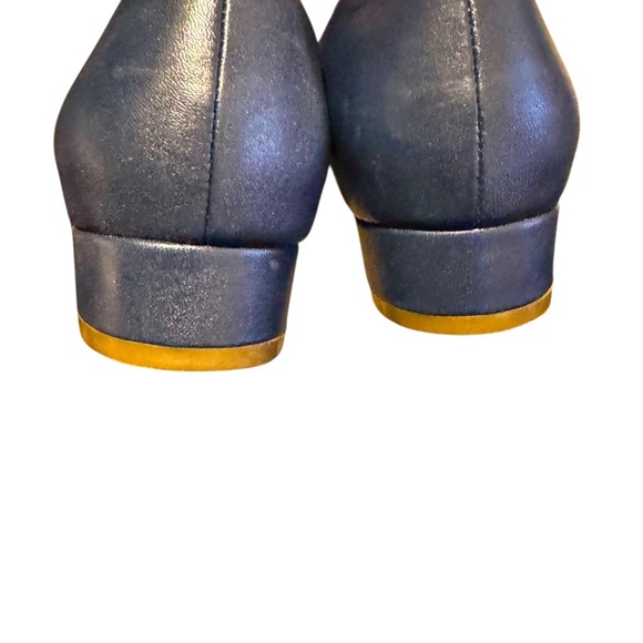 Cole Haan Camila Skimmer Flat in Marine Blue Leather Women sz 5.5 Closed toe - Picture 10 of 10